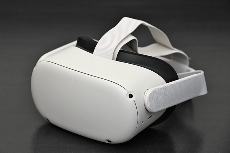 Oculus Quest 2 VR szemüveg